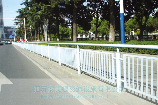 边缘隔离护栏31-2.jpg